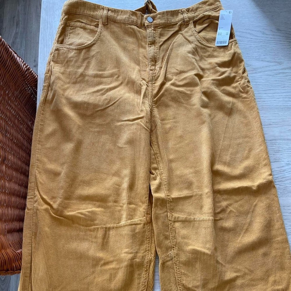 NWT Urban Outfitters Mustard Corduroy Jeans